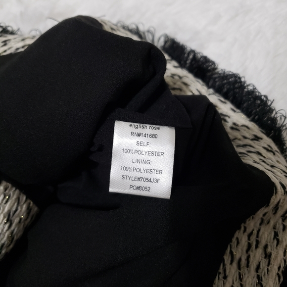 English Rose Shimmer Front zip Vest size small - Picture 5 of 5